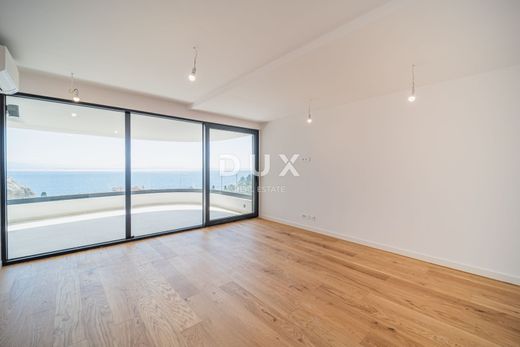Apartment in Opatija, Grad Opatija