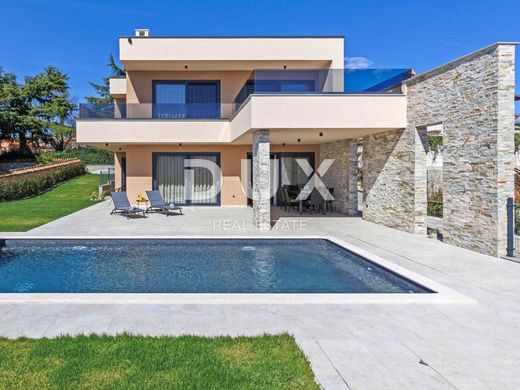 Luxury home in Poreč, Grad Poreč