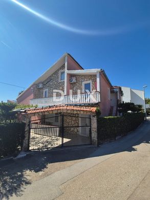 Casa de lujo en Bibinje, Zadar