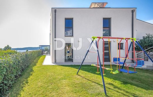 Элитный дом, Medulin, Istria