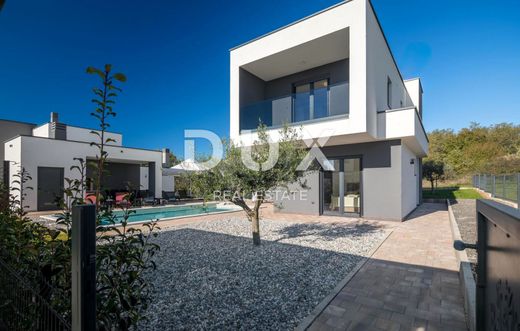 Luxury home in Poreč, Grad Poreč