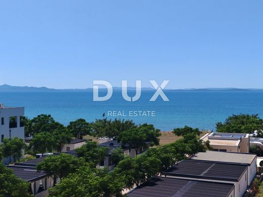 아파트 / Privlaka, Zadar