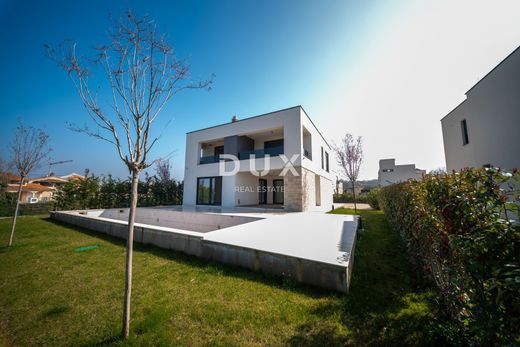 Luxury home in Poreč, Grad Poreč
