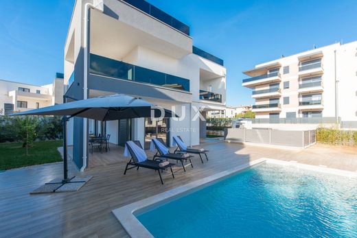 Luxury home in Poreč, Grad Poreč