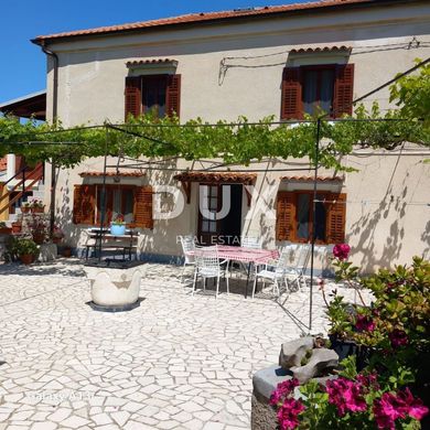 Casa de lujo en Mali Lošinj, Primorje - Gorski Kotar