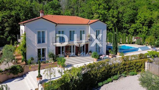 Luxury home in Mošćenička Draga, Primorsko-Goranska