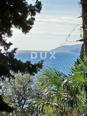 Appartamento a Abbazia, Grad Opatija