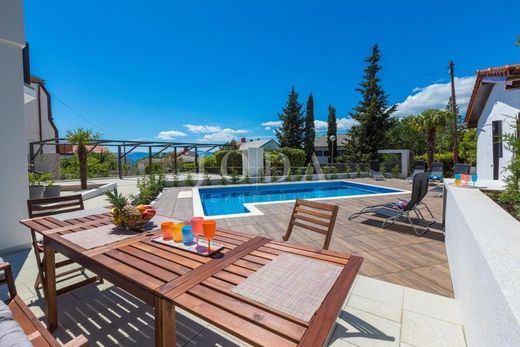 Casa di lusso a Cirquenizza, Grad Crikvenica