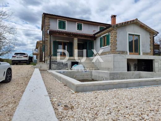 Casa de luxo - Pazin, Grad Pazin