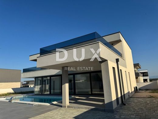 ‏בתי יוקרה ב  Zemunik Donji, Zadar