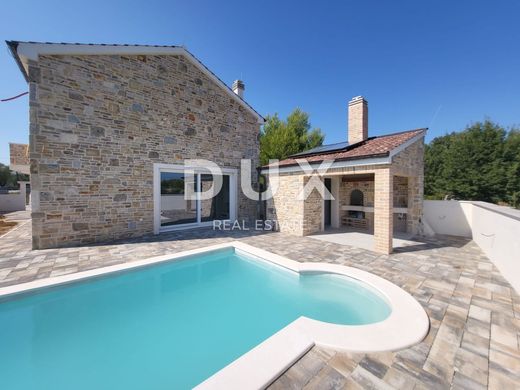 Casa de lujo en Vrsi, Zadar