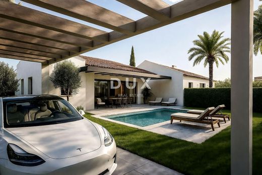 Casa de lujo en Sveti Lovreč, Istria