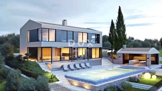 Teren w Buje, Grad Buje