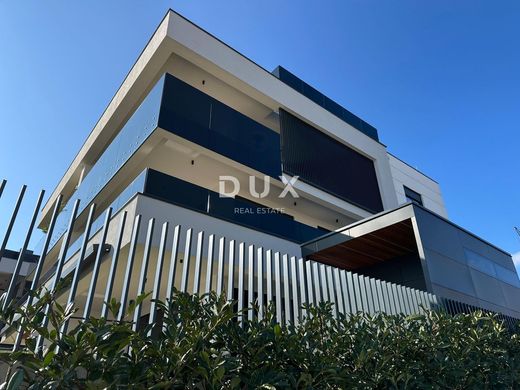 ﺷﻘﺔ ﻓﻲ Krk, Grad Krk