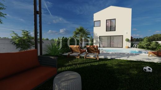Casa di lusso a Svetvinčenat, Istria