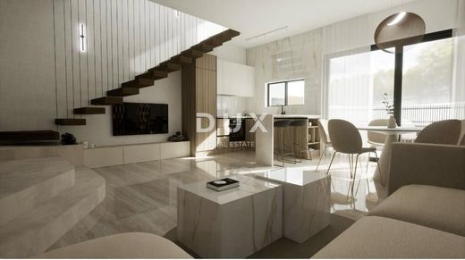 Luxus-Haus in Vodice, Sibenik-Knin