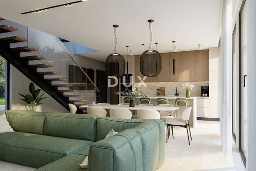 Luxury home in Poreč, Grad Poreč
