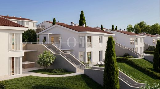 Apartment / Etagenwohnung in Novi Vinodolski, Primorsko-Goranska