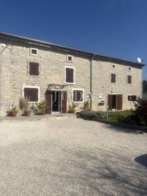 Luxus-Haus in Svetvinčenat, Istria