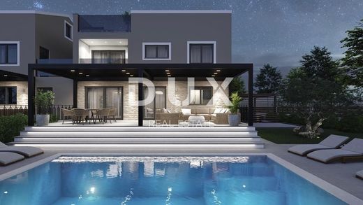 Luxus-Haus in Poreč, Grad Poreč