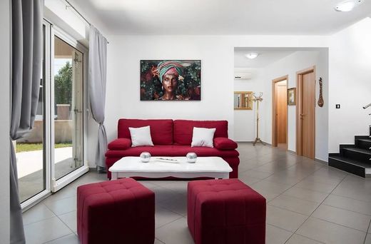 Luxus-Haus in Marčana, Istria