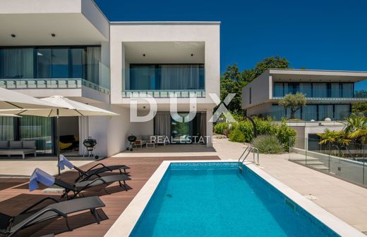Luxury home in Opatija, Grad Opatija
