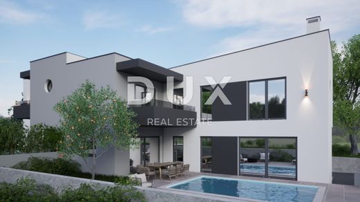 Casa de lujo en Ližnjan, Ližnjan-Lisignano