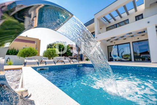 Πολυτελή κατοικία σε Nin, Zadar