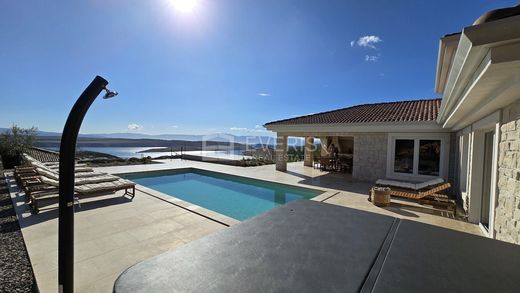 Casa di lusso a Cirquenizza, Grad Crikvenica