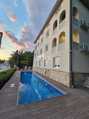 Hotel in Omišalj, Primorsko-Goranska