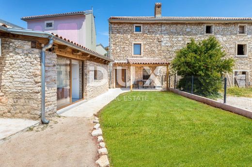 Luxury home in Ližnjan, Ližnjan-Lisignano