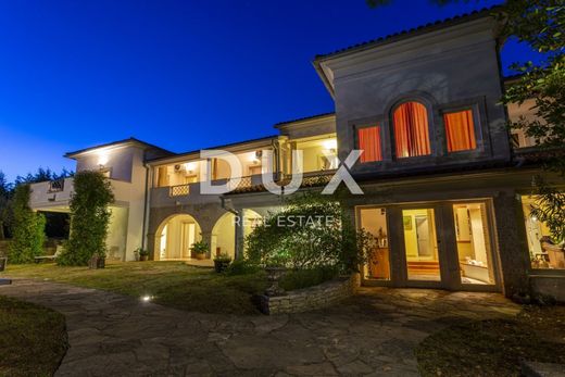 Luxury home in Marčana, Istria