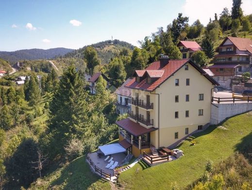 Maison de luxe à Fužine, Primorsko-Goranska