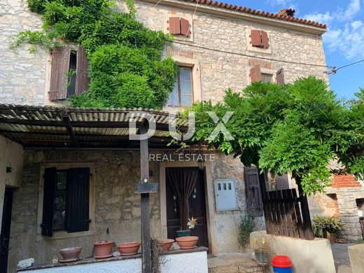 Lüks ev Medulin, Istria