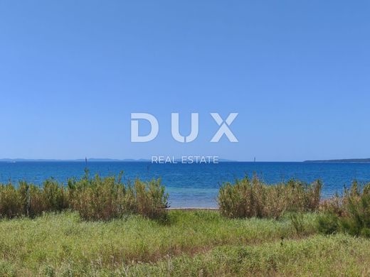 ﺷﻘﺔ ﻓﻲ Privlaka, Zadar