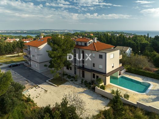 아파트 / Medulin, Istria