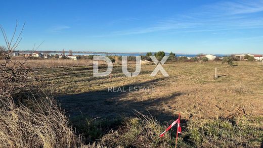 Terreno a Vrsi, Zadar