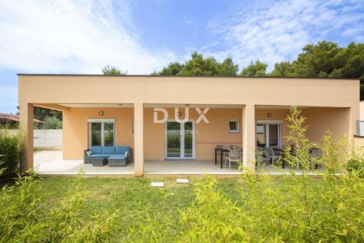 Casa di lusso a Medulin, Istria