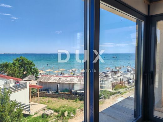 Piso / Apartamento en Vir, Zadar