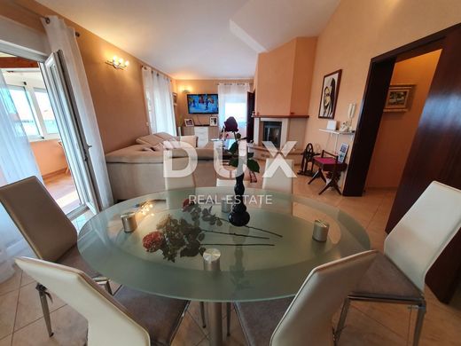 Apartment in Novigrad, Novigrad-Cittanova