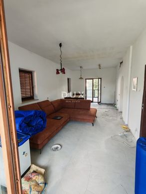 Maison de luxe à Pula, Grad Pula