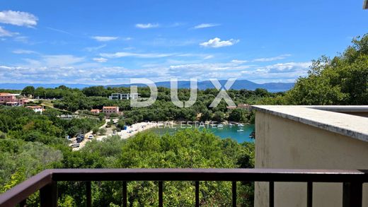 Casa di lusso a Albona, Grad Labin