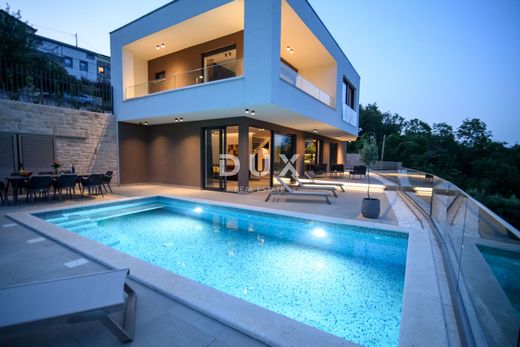 Casa de lujo en Lovran, Primorje - Gorski Kotar