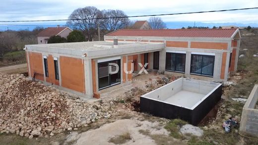 Luxury home in Zemunik Donji, Zadar