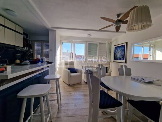 Casa de luxo - Rijeka, Primorsko-Goranska