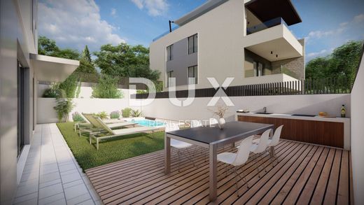Apartament w Opatija, Grad Opatija