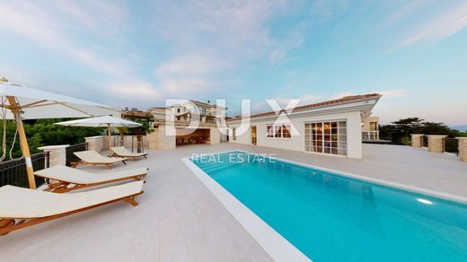 Maison de luxe à Crikvenica, Grad Crikvenica