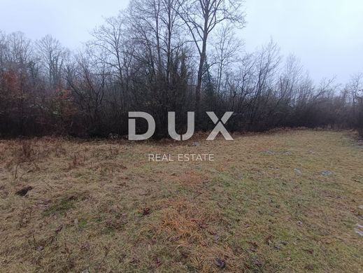 Grond in Matulji, Primorsko-Goranska