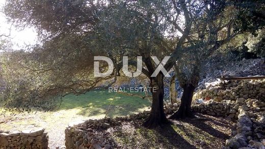 Casa di lusso a Cherso, Cres