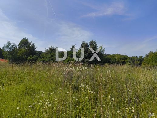 地皮  Rovinj, Grad Rovinj